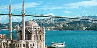Full Day: Istanbul Two Continents Tour Including Dolmabahce Palace and Bosphorus Cruise